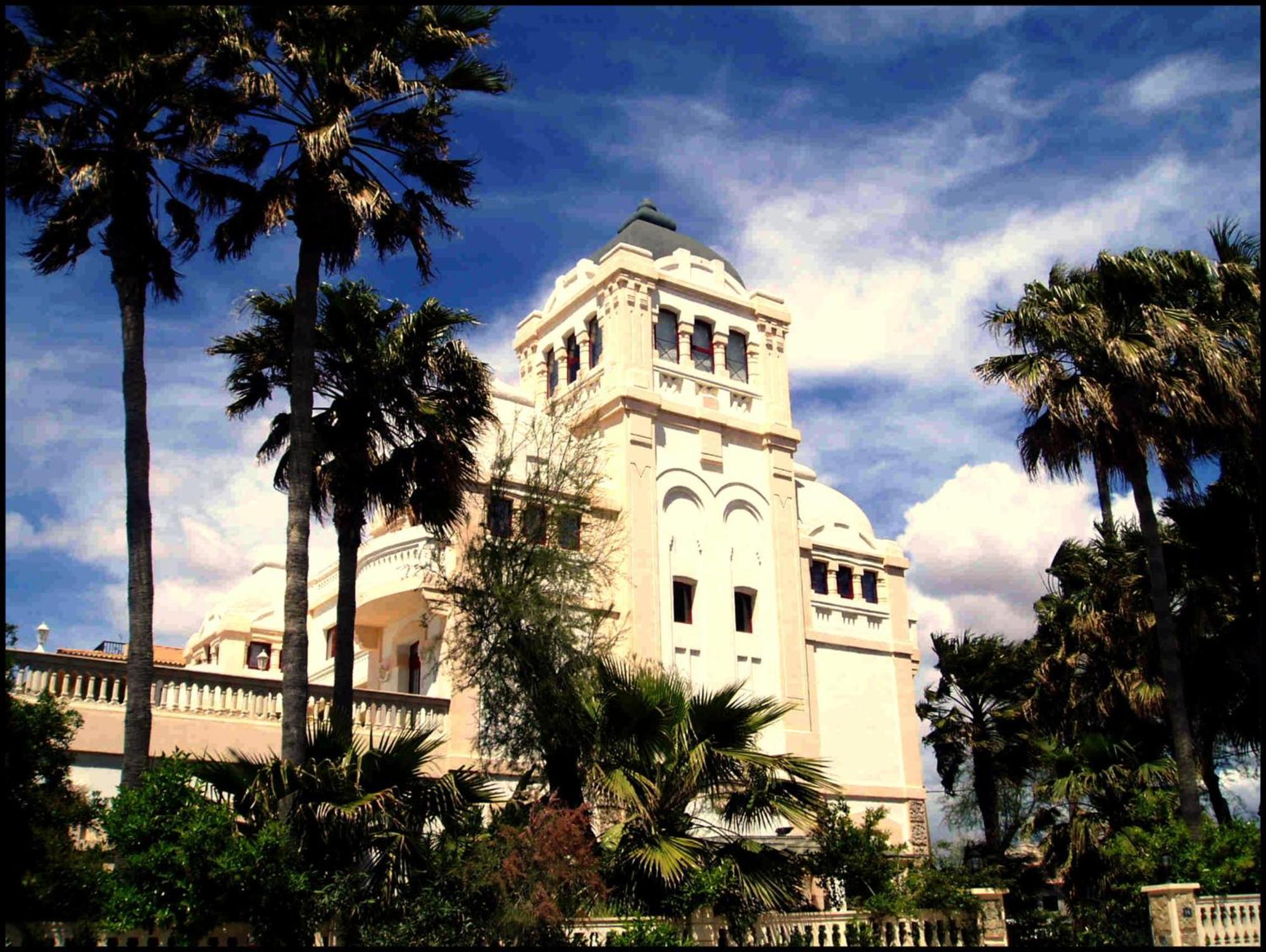 Hotell Ciutat Jardi 4*